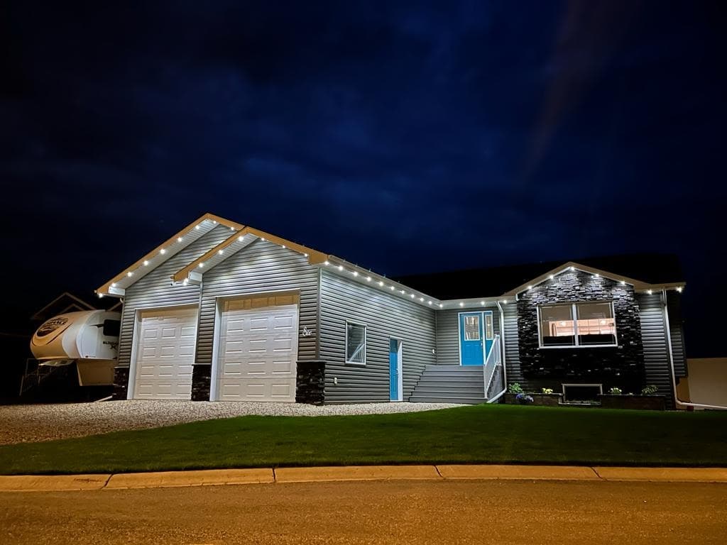 Warm White Everyday — London — permanent LED lighting by Celebrate Lighting in London, Ontario